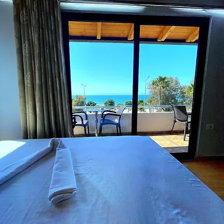 Sea View Te Shero Otel