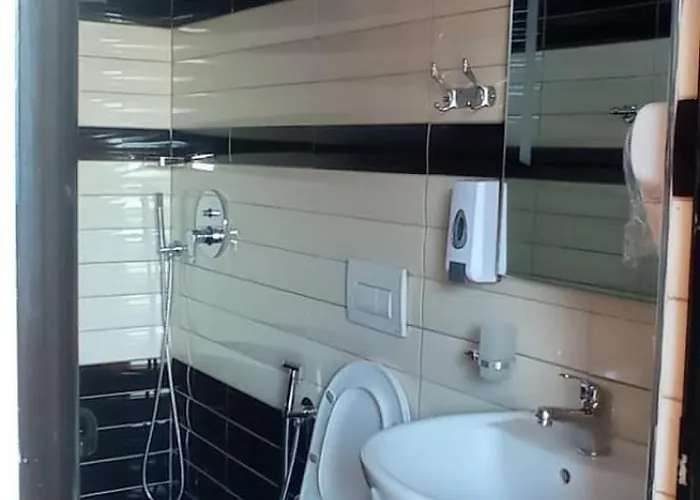 Hotel Sea View Te Shero *